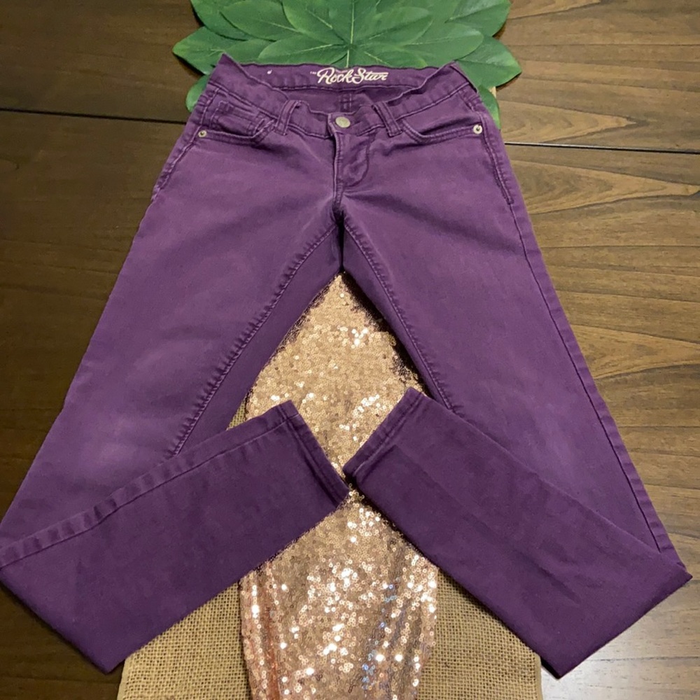 ⚡️FLASH Sale⏱️ Women’s Old Navy Rockstar Purple Skinny Jeans